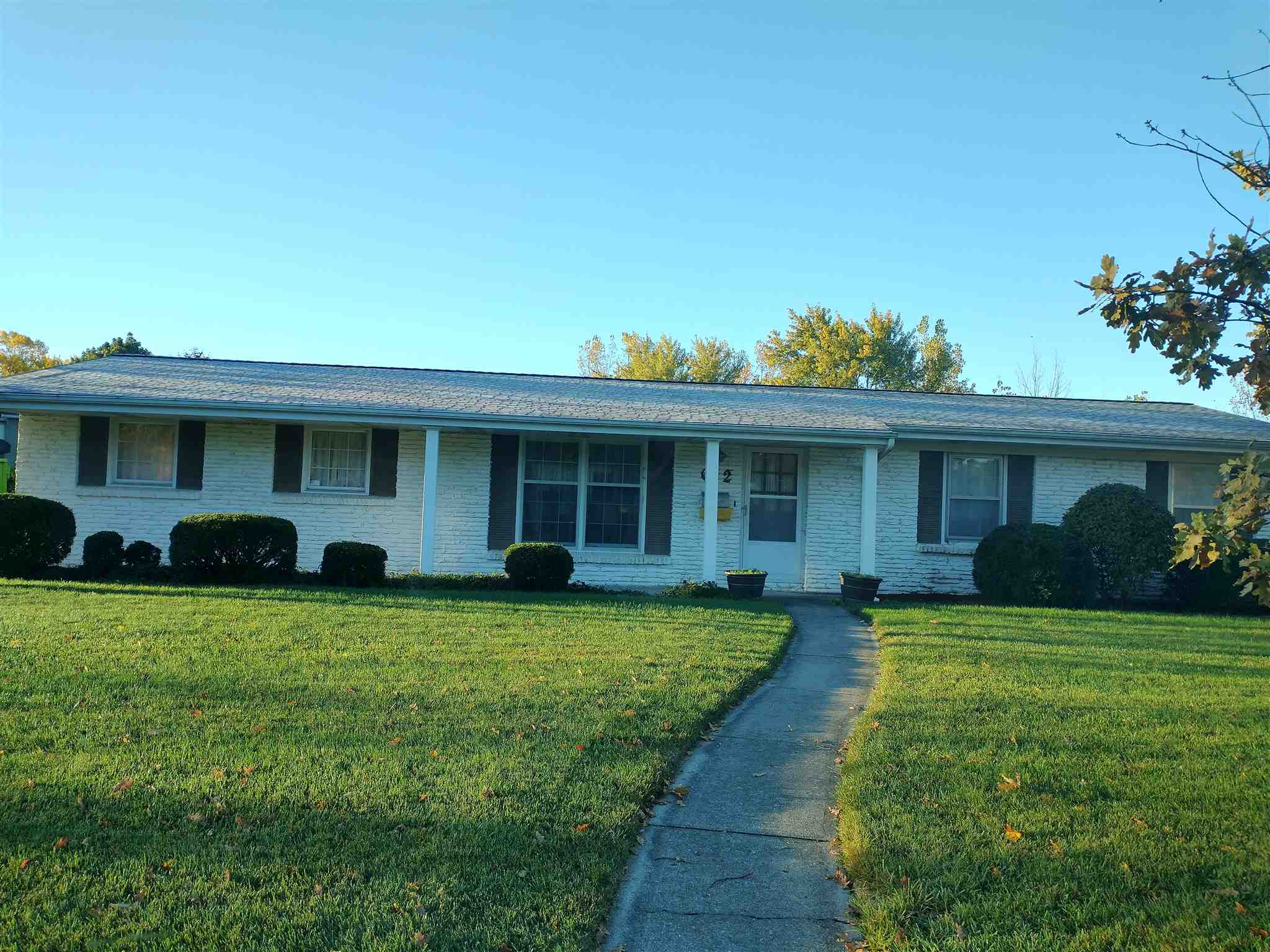 612 Limberlost Trail Decatur, IN 46733 - Photo 2 of 35