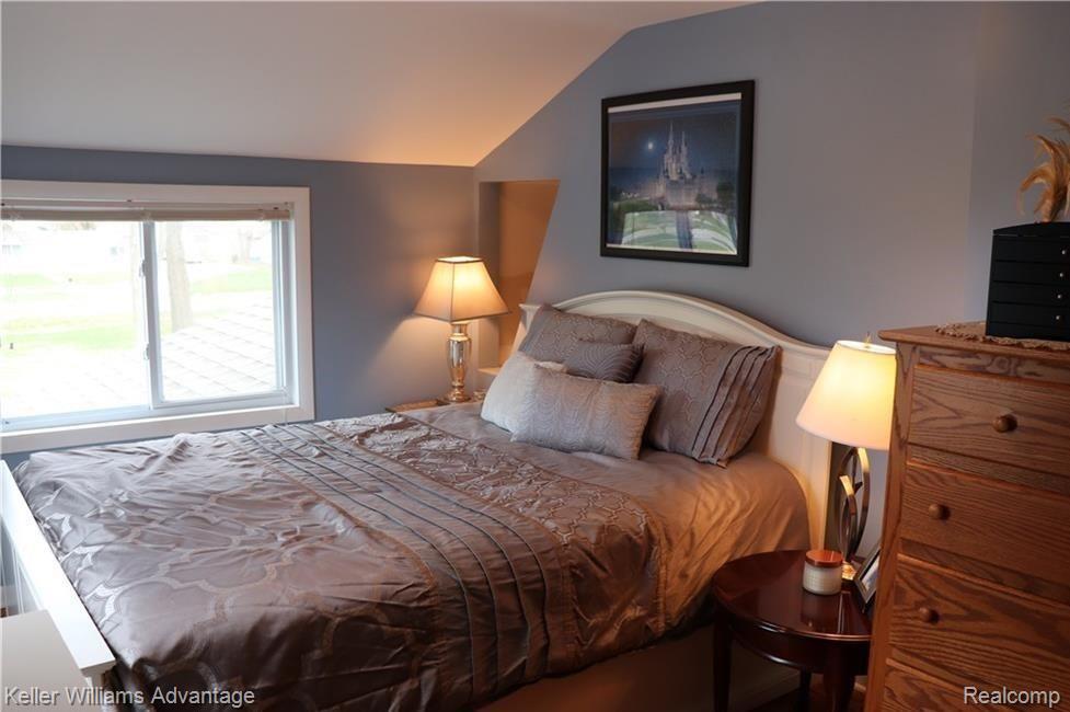 1309 Decker Road Walled Lake, MI 48390 - Photo 17 of 28
