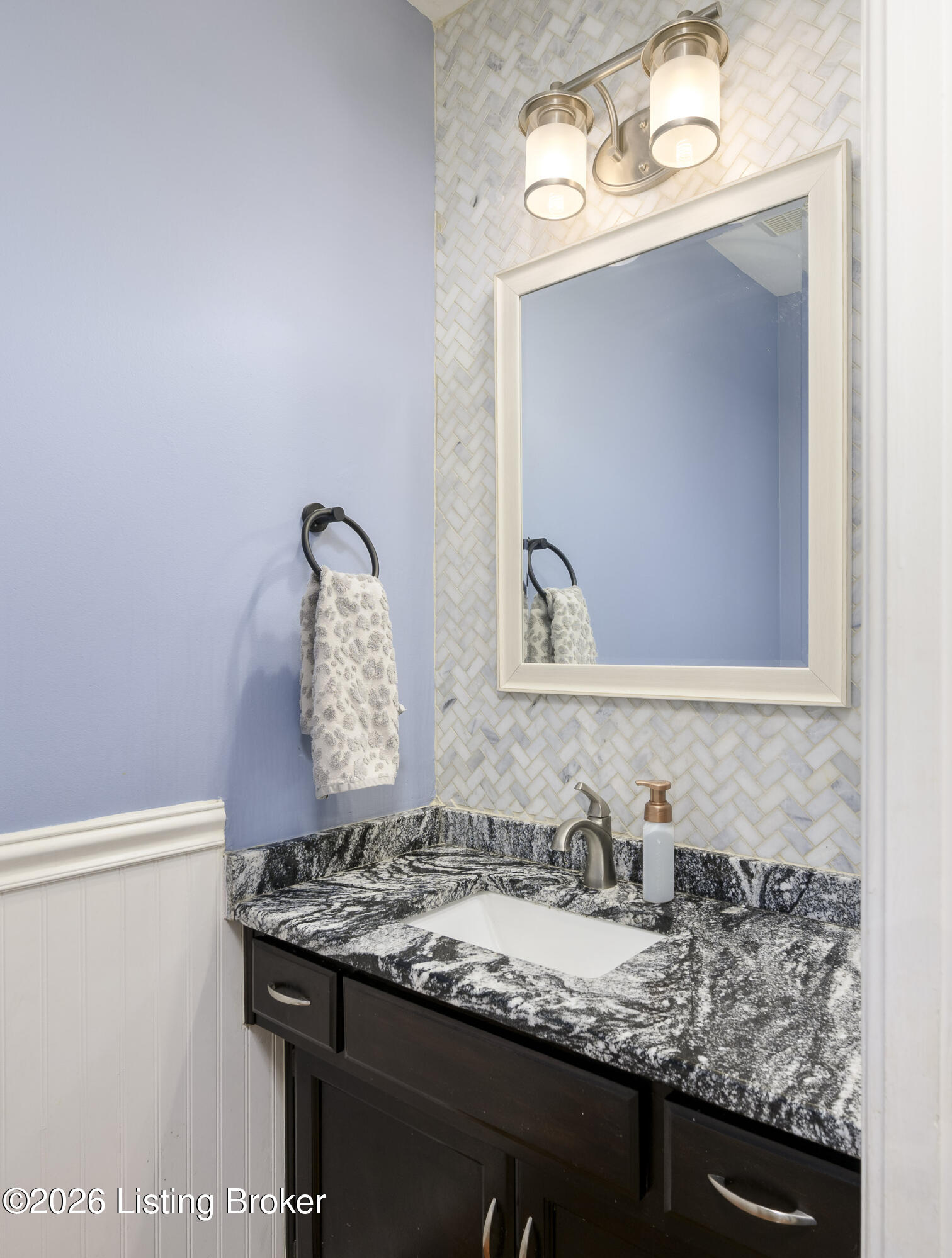 8909 Duxbury Road Louisville, KY 40242 - Photo 17 of 44 DHI-120