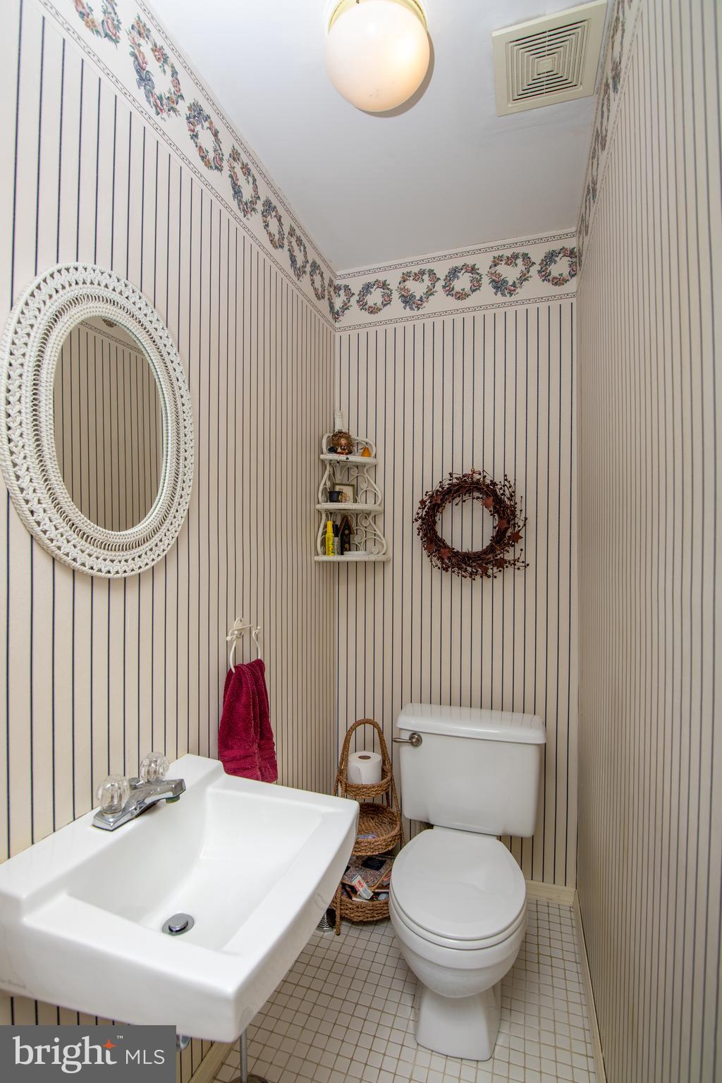 15057 London Road Philadelphia, PA 19116 - Photo 11 of 26 Gallery Image 11