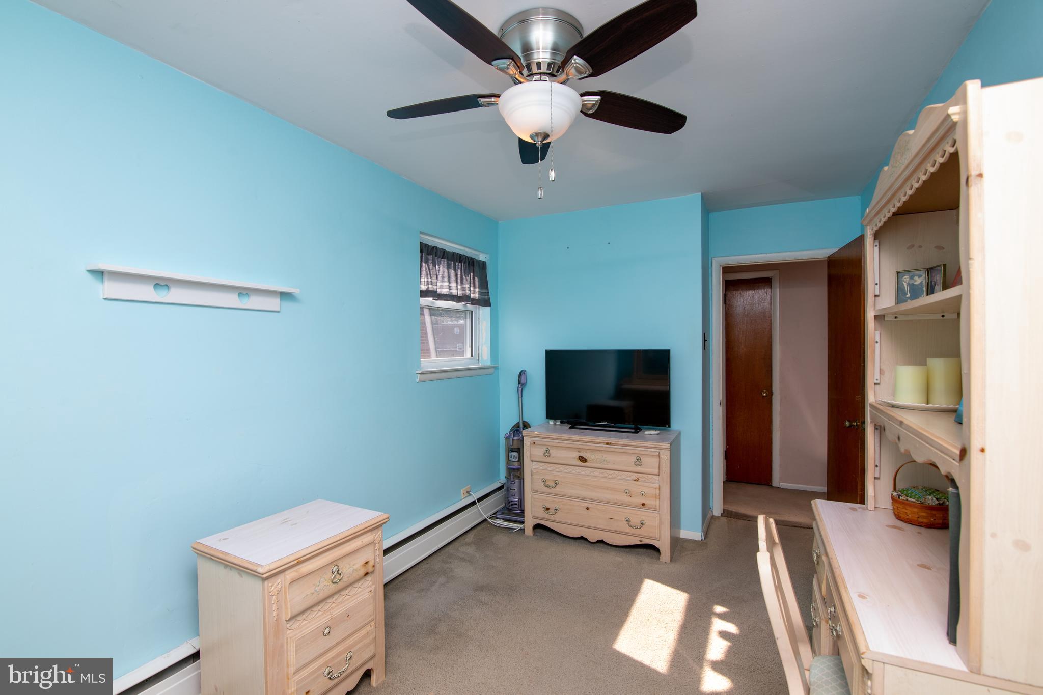 15057 London Road Philadelphia, PA 19116 - Photo 16 of 26 Gallery Image 16