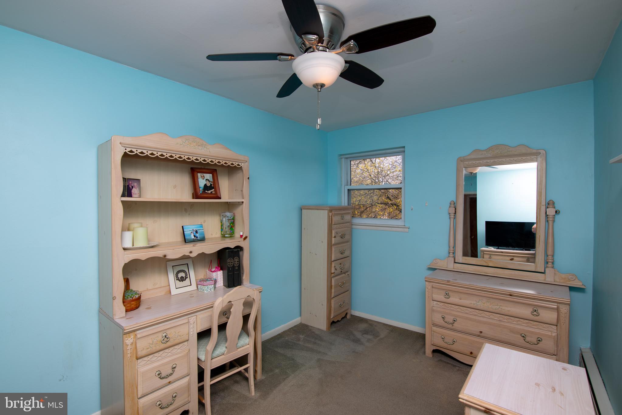 15057 London Road Philadelphia, PA 19116 - Photo 17 of 26 Gallery Image 17