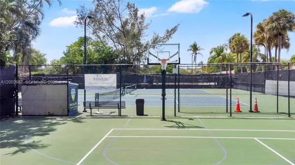 $3,700 | 3505 Torremolinos Avenue, Unit D109, Doral, FL 33178