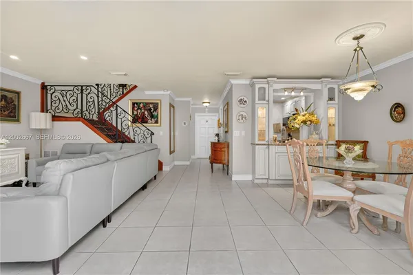 $3,700 | 3505 Torremolinos Avenue, Unit D109, Doral, FL 33178