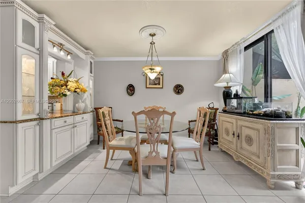 $3,700 | 3505 Torremolinos Avenue, Unit D109, Doral, FL 33178