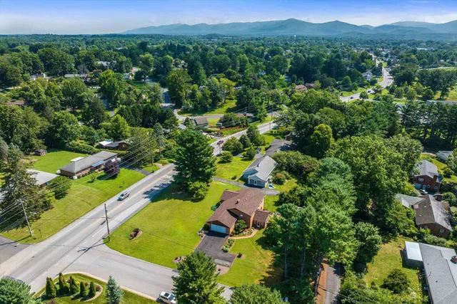 $480,000 | 636 Rosser Avenue, Waynesboro, VA 22980