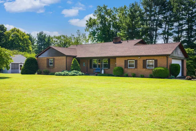$480,000 | 636 Rosser Avenue, Waynesboro, VA 22980