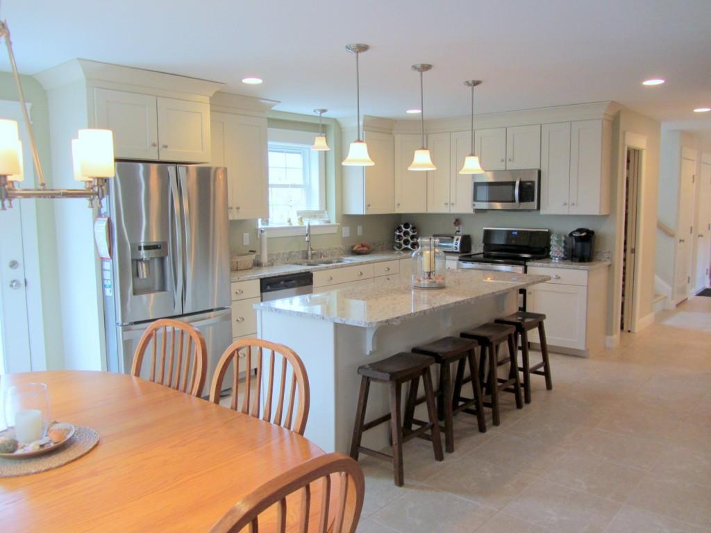 7 Seaveys Landing Road Scarborough, ME 04074 - Photo 4 of 34 Photo