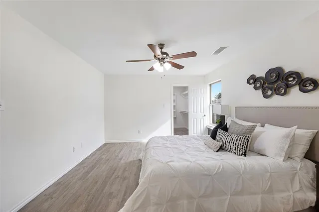 $2,000 | 1605 Village Park Trail, Burleson, TX 76028