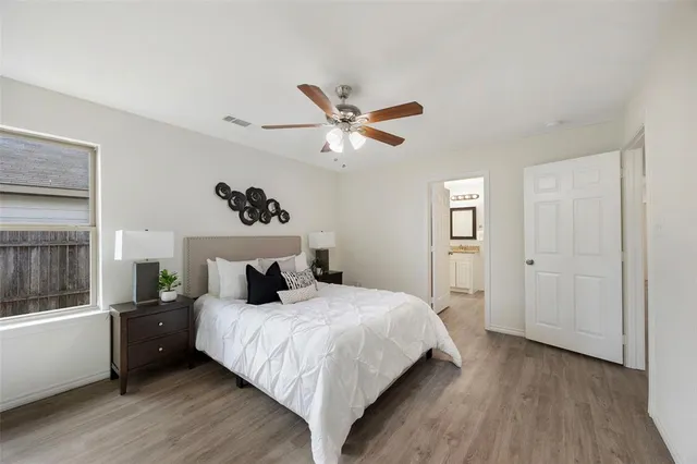 $2,000 | 1605 Village Park Trail, Burleson, TX 76028