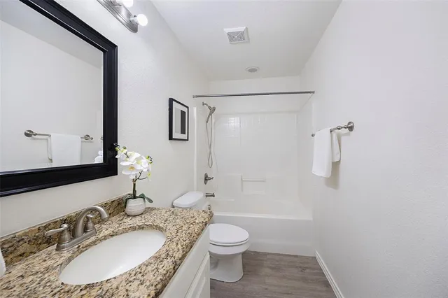 $2,000 | 1605 Village Park Trail, Burleson, TX 76028