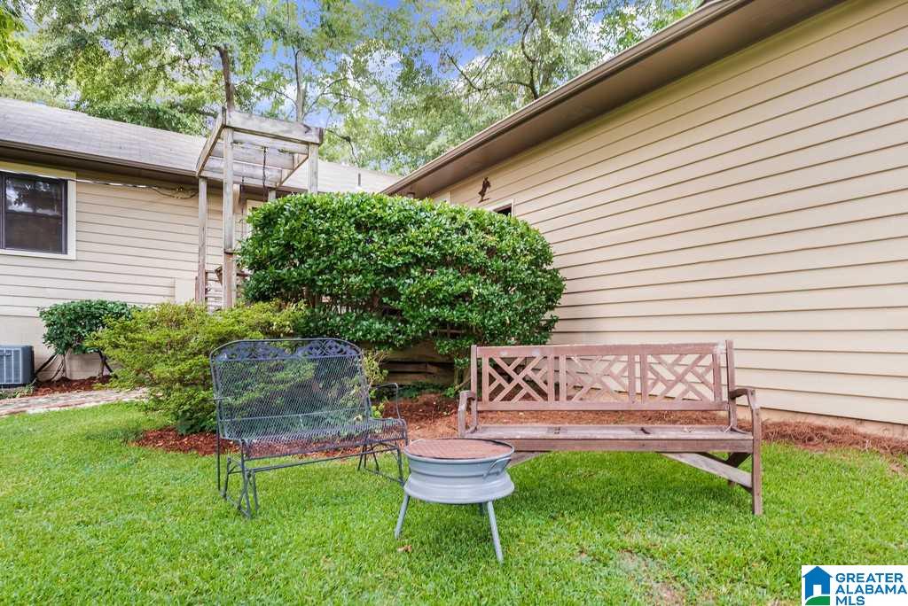 539 Cliff Place Birmingham, AL 35209 - Photo 12 of 33