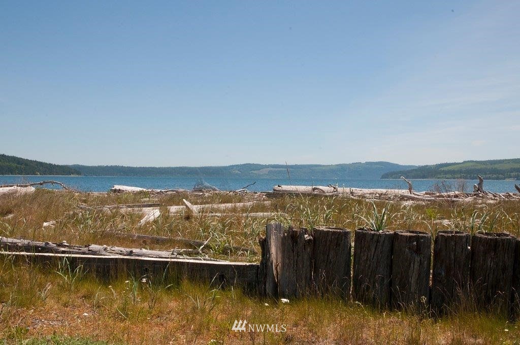 1022 Beckett Point Road Port Townsend, WA 98368 - Photo 4 of 5 Gallery Image 4
