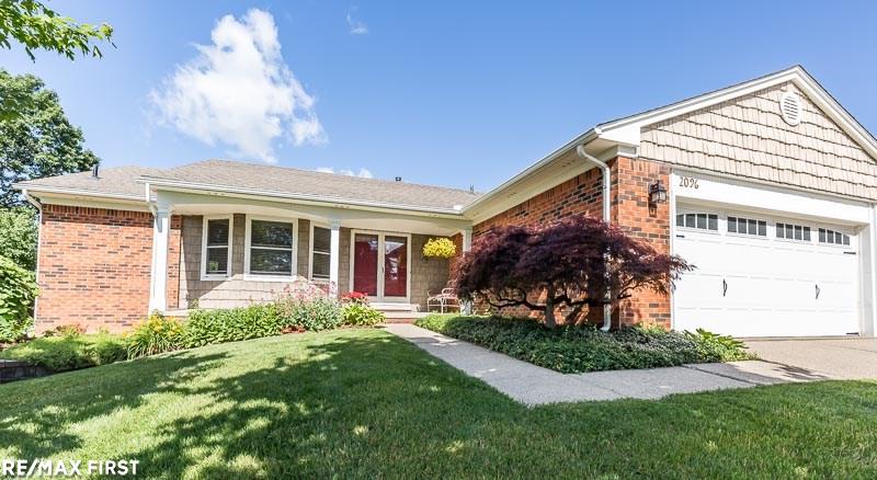 2096 Winchester Road Rochester Hills, MI 48307 - Photo 4 of 49