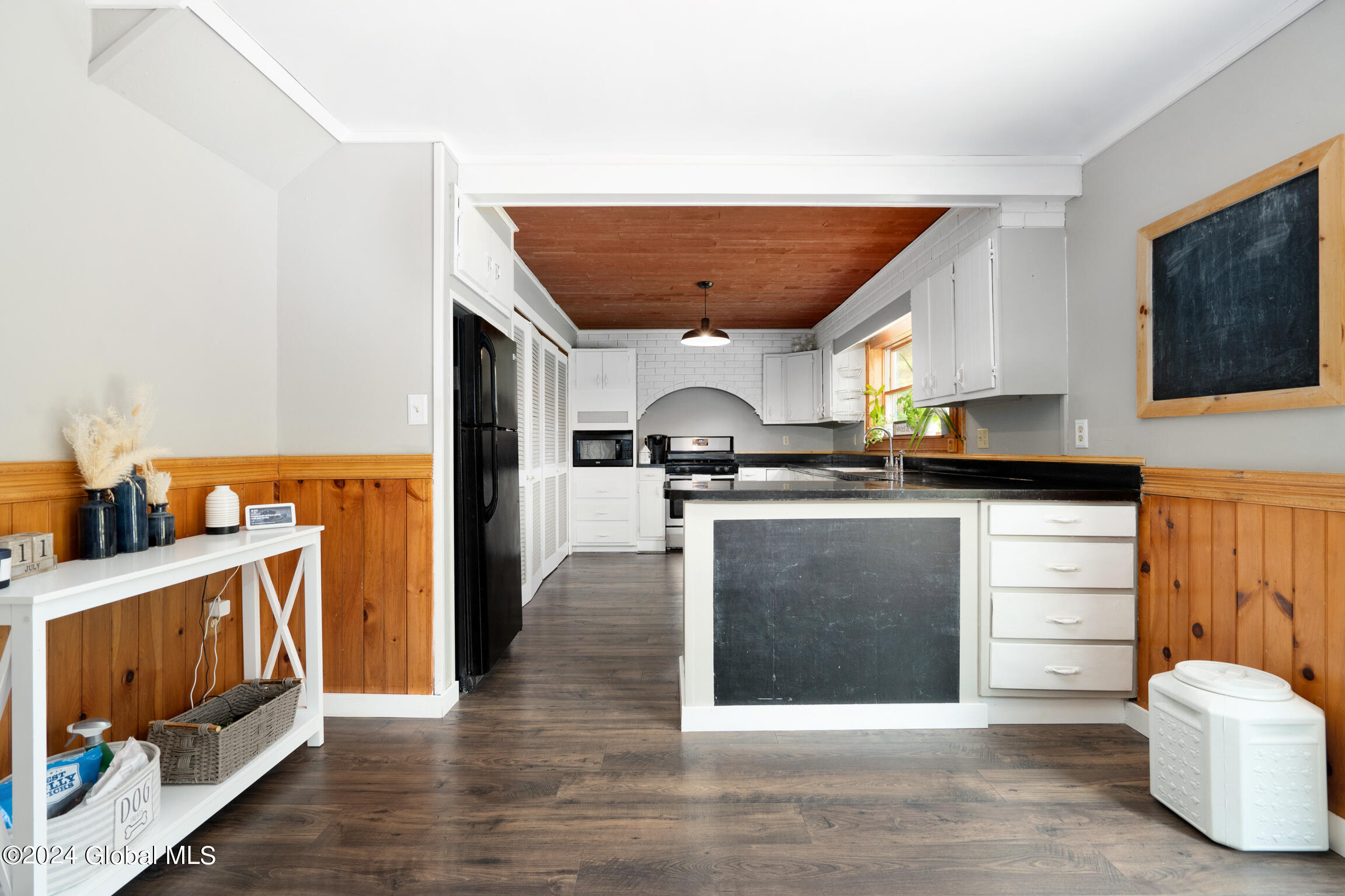 310 Pine Street Corinth, NY 12822 - Photo 8 of 10 310 Pine St-21