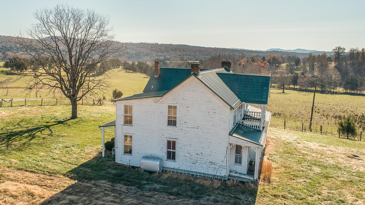2422 Poor Farm Road Fincastle, VA 24090 - Photo 16 of 61 Aerial view
