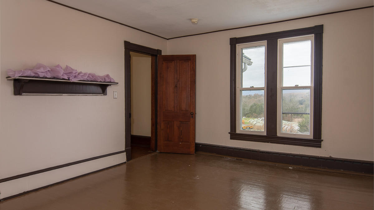 2422 Poor Farm Road Fincastle, VA 24090 - Photo 44 of 61 Bedroom