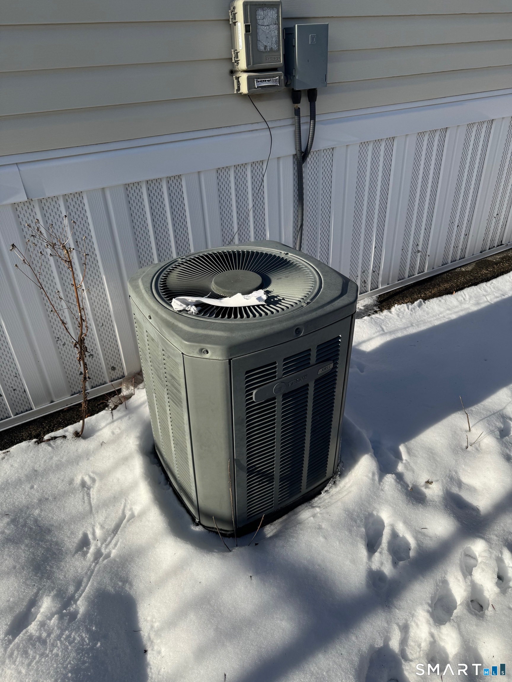 4 Maple Road Southington, CT 06489 - Photo 23 of 26 a view of entryway with kitchen