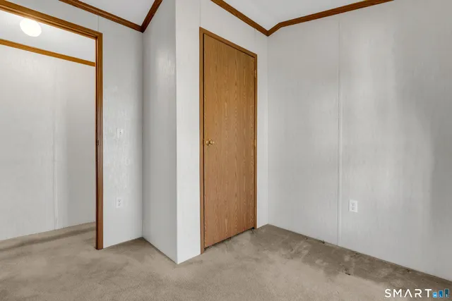 $149,900 | 4 Maple Road, Southington, CT 06489