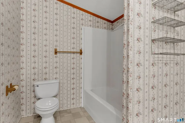 $149,900 | 4 Maple Road, Southington, CT 06489