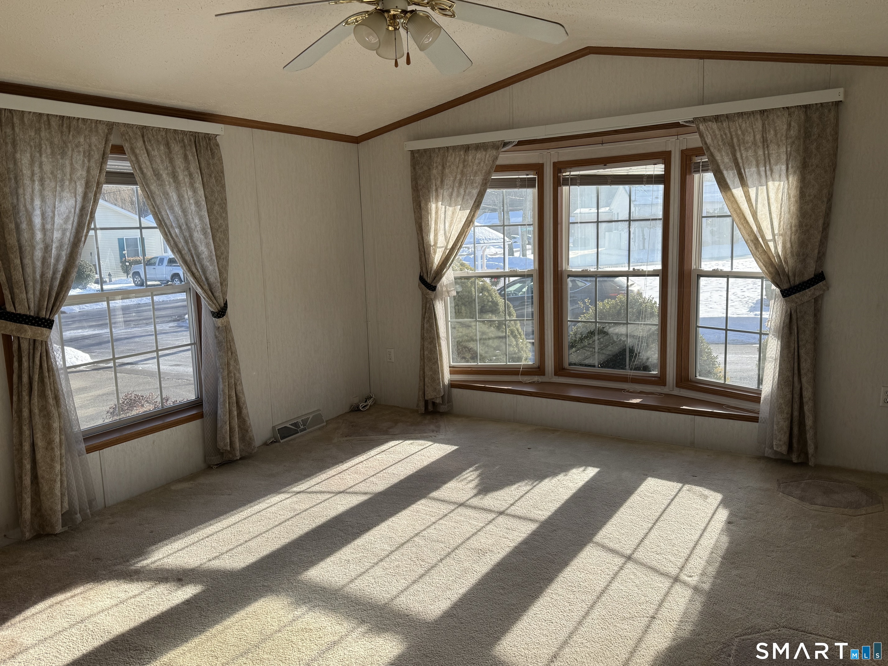 4 Maple Road Southington, CT 06489 - Photo 6 of 26 an empty room with windows