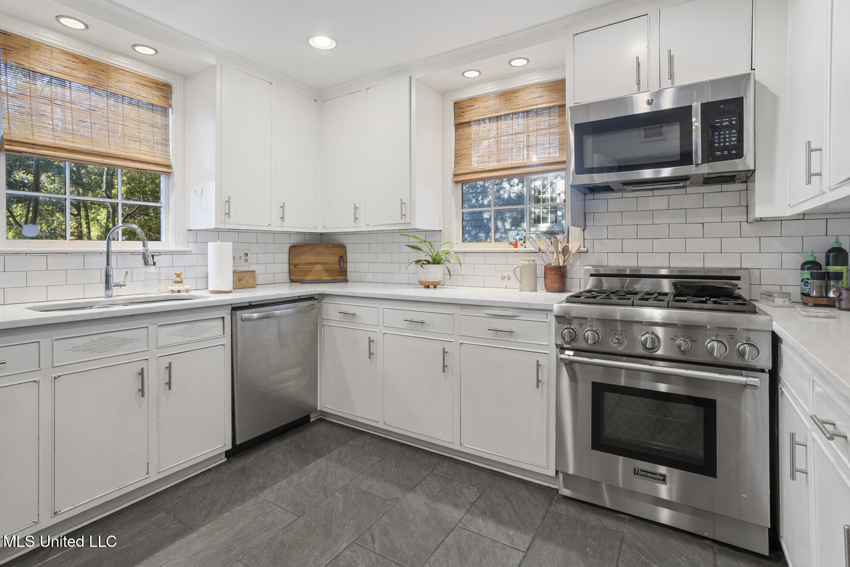 1115 St Ann Street Jackson, MS 39202 - Photo 28 of 36 1115 St Ann-13