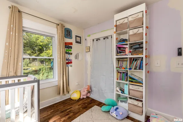 $110,000 | 620 North Almond Street, Carbondale, IL 62901