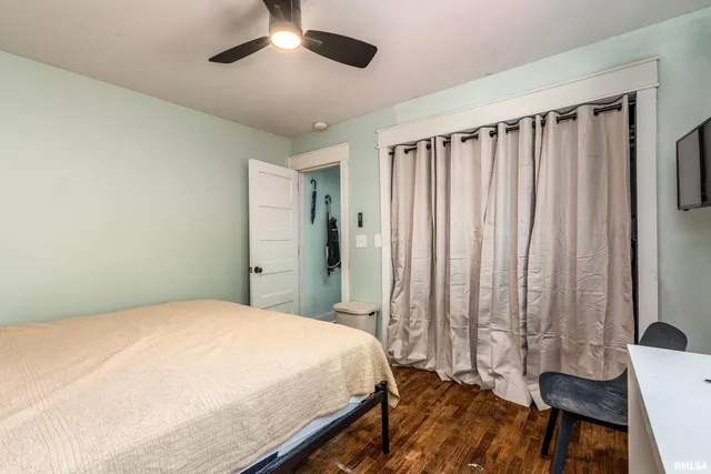 $110,000 | 620 North Almond Street, Carbondale, IL 62901