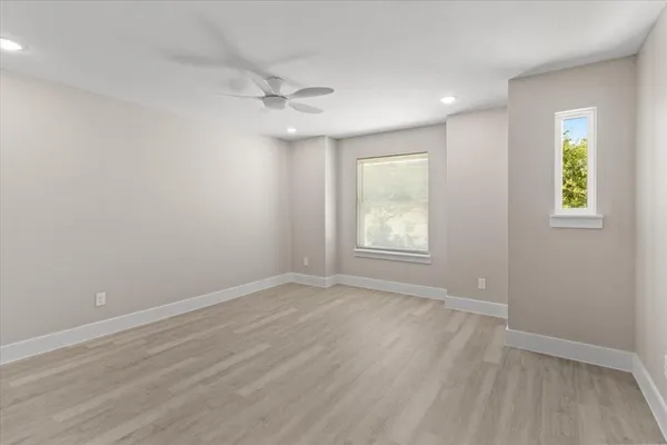 $1,990 | 2642 Hutchinson Street, Fort Worth, TX 76106