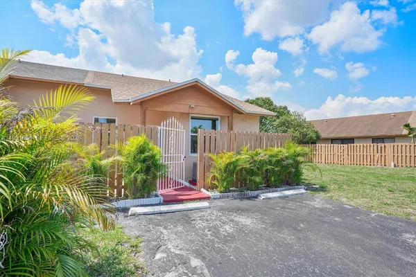 $415,000 | 6723 Northwest 188th Terrace, Hialeah, FL 33015