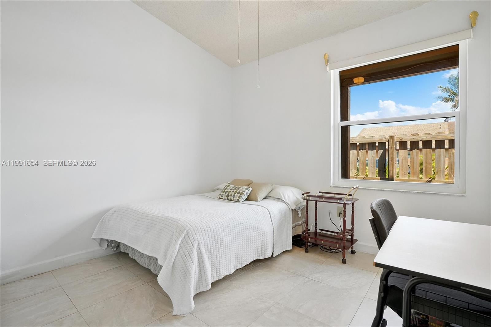 6723 Northwest 188th Terrace Hialeah, FL 33015 - Photo 11 of 29