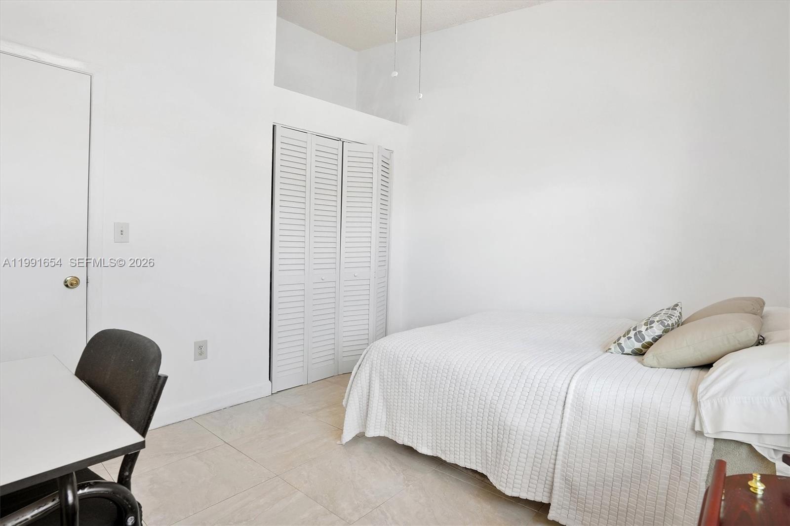 6723 Northwest 188th Terrace Hialeah, FL 33015 - Photo 13 of 29