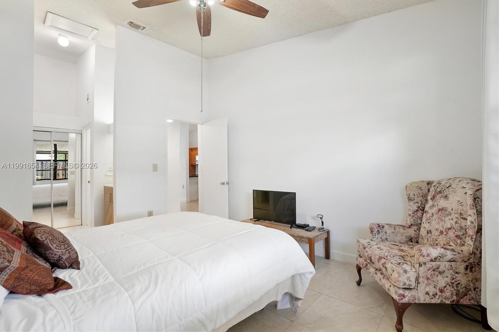 6723 Northwest 188th Terrace Hialeah, FL 33015 - Photo 17 of 29