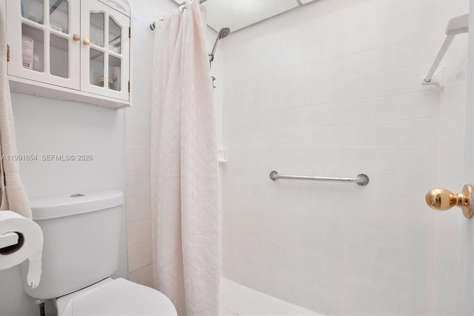 6723 Northwest 188th Terrace Hialeah, FL 33015 - Photo 19 of 29