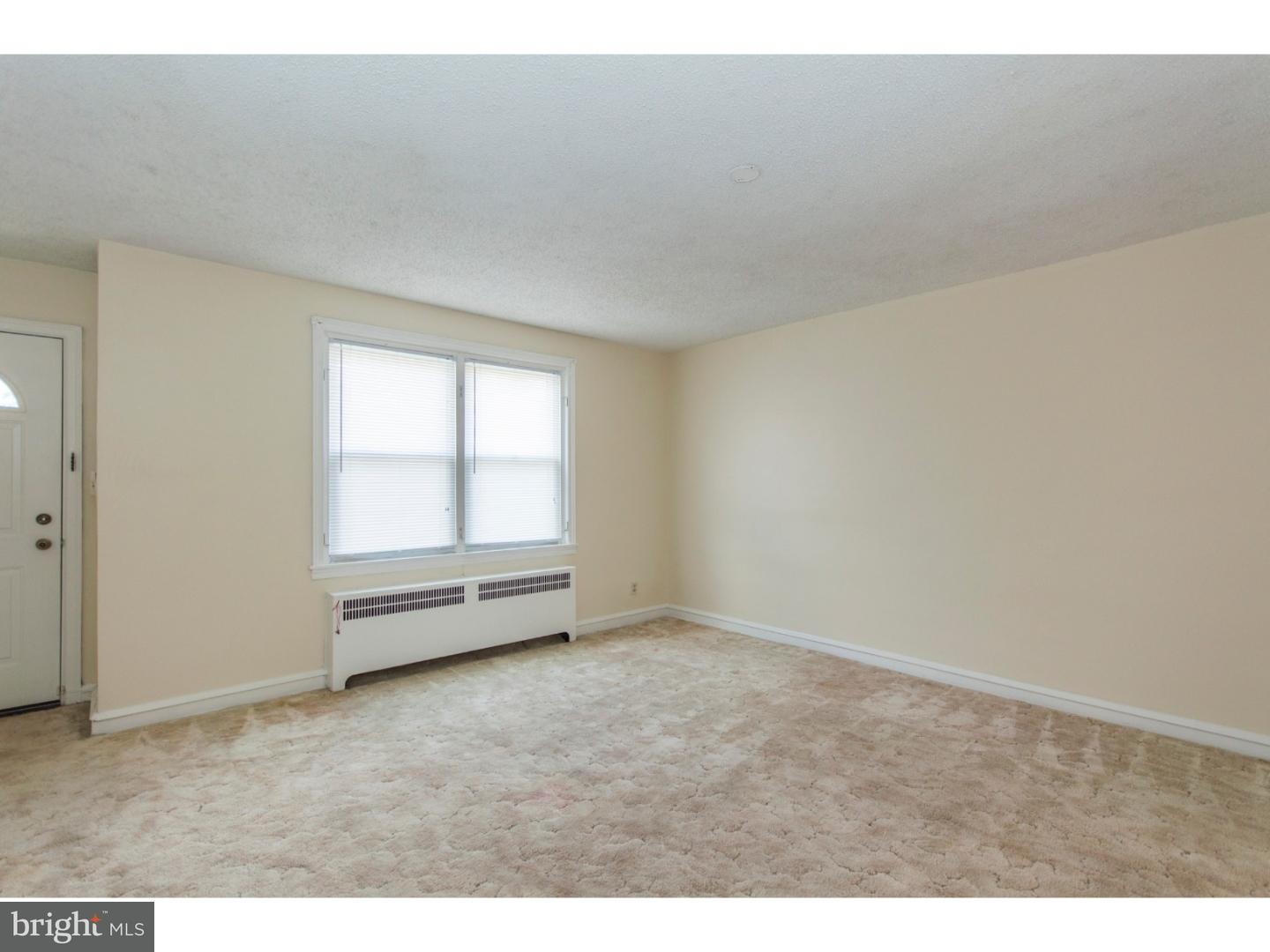 7608 Rugby Street Philadelphia, PA 19150 - Photo 3 of 18 Living Room