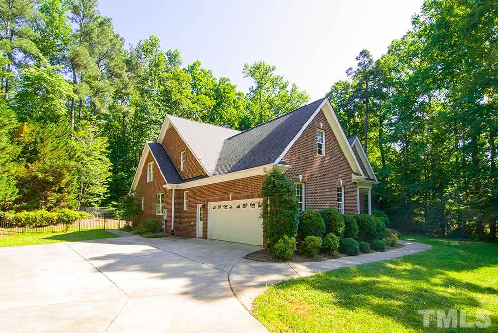 1006 Rees Lane Durham, NC 27705 - Photo 2 of 25 Gallery Image 2