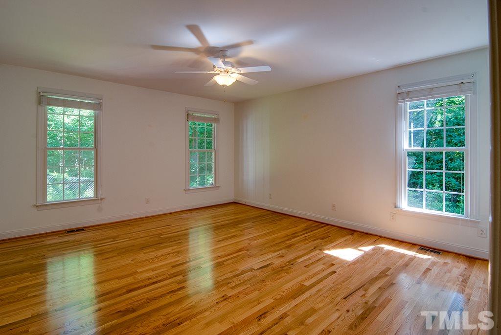 1006 Rees Lane Durham, NC 27705 - Photo 11 of 25 Gallery Image 11