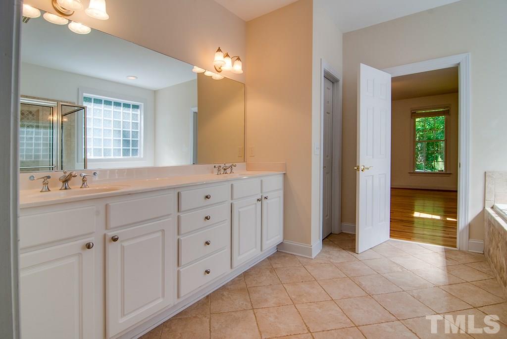 1006 Rees Lane Durham, NC 27705 - Photo 12 of 25 Gallery Image 12