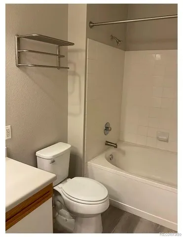 $2,300 | 6005 Castlegate Drive West, Unit B24, Castle Rock, CO 80108