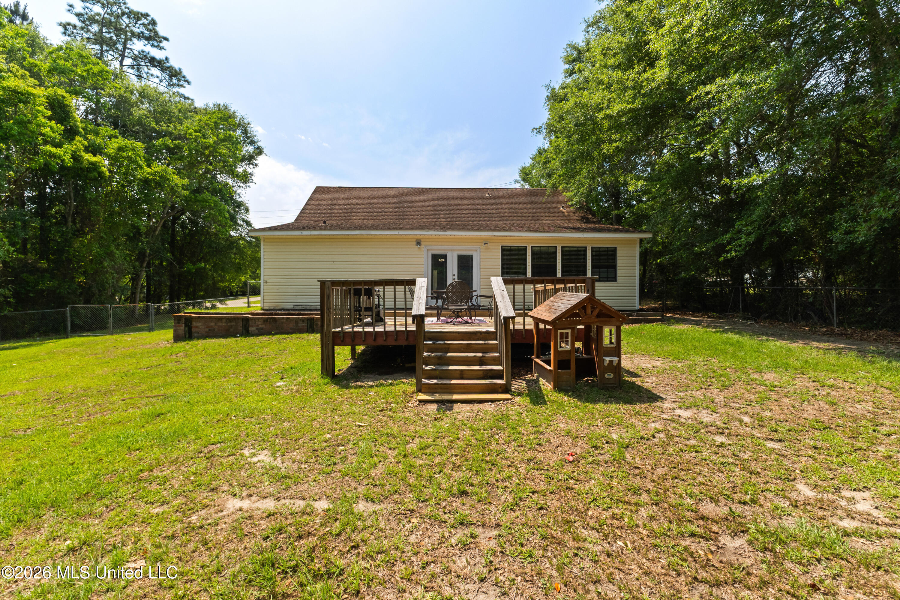 301 Ridgeview Drive Carriere, MS 39426 - Photo 26 of 42 Back of home