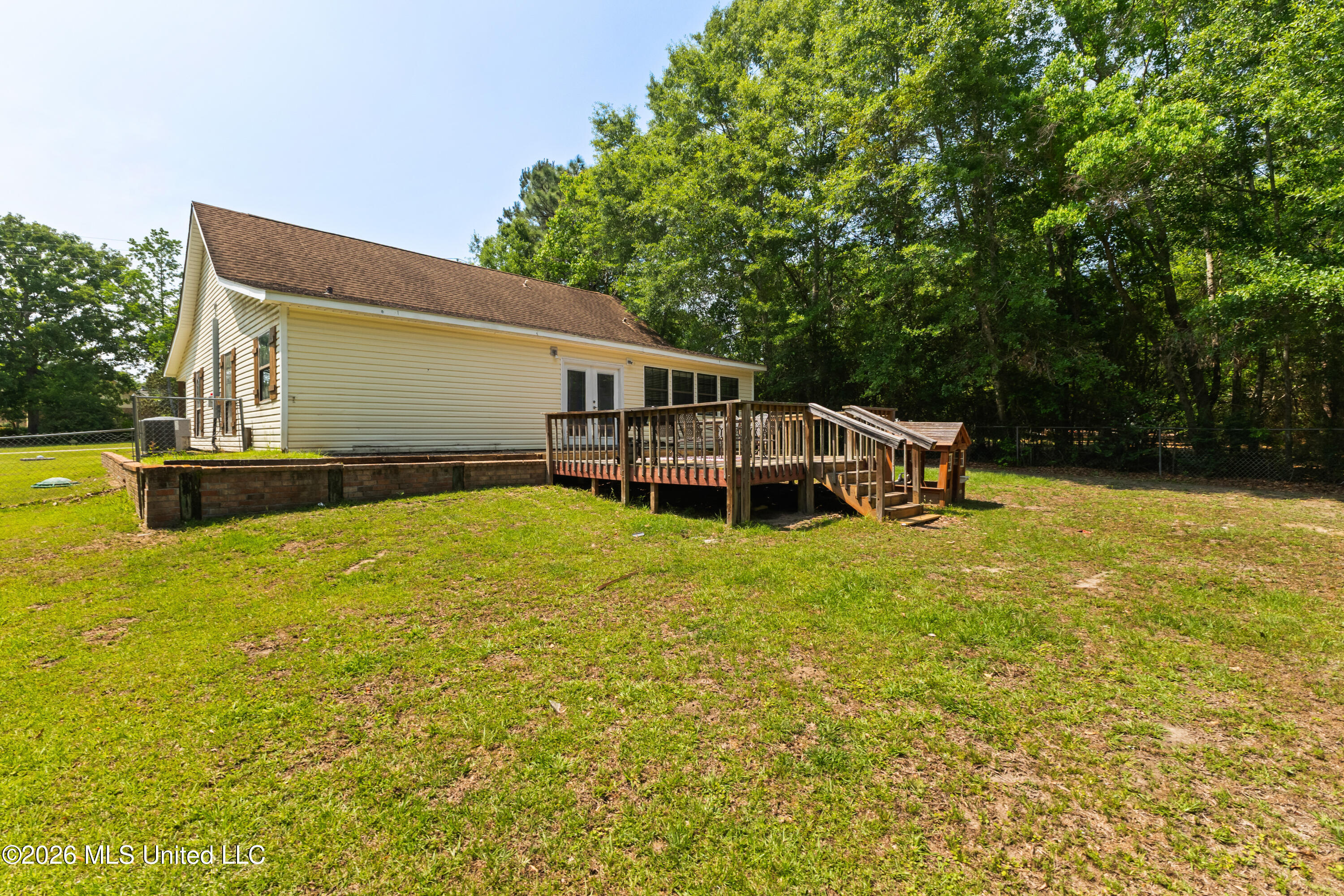 301 Ridgeview Drive Carriere, MS 39426 - Photo 27 of 42 Back of Home