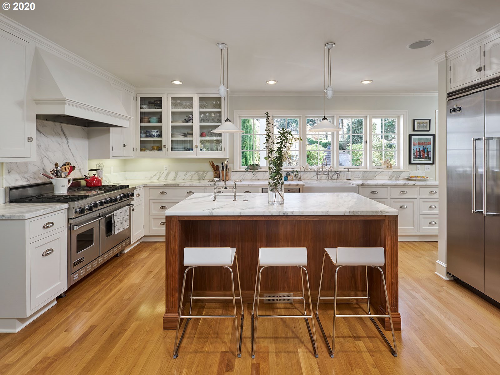 3840 Southwest Dosch Road Portland, OR 97239 - Photo 5 of 30