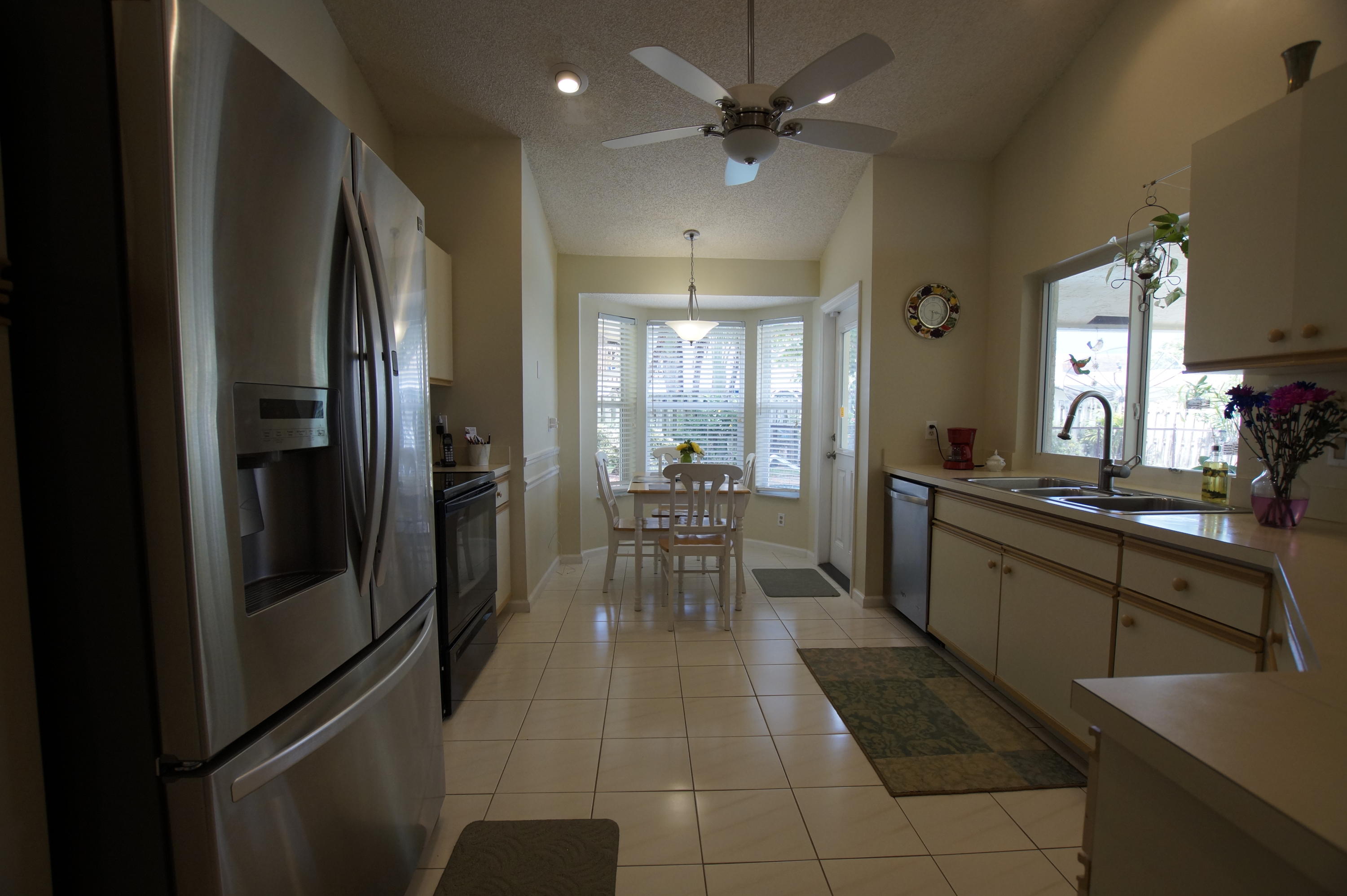 1323 Southwest 3rd Street Boca Raton, FL 33486 - Photo 17 of 27 Kitchen
