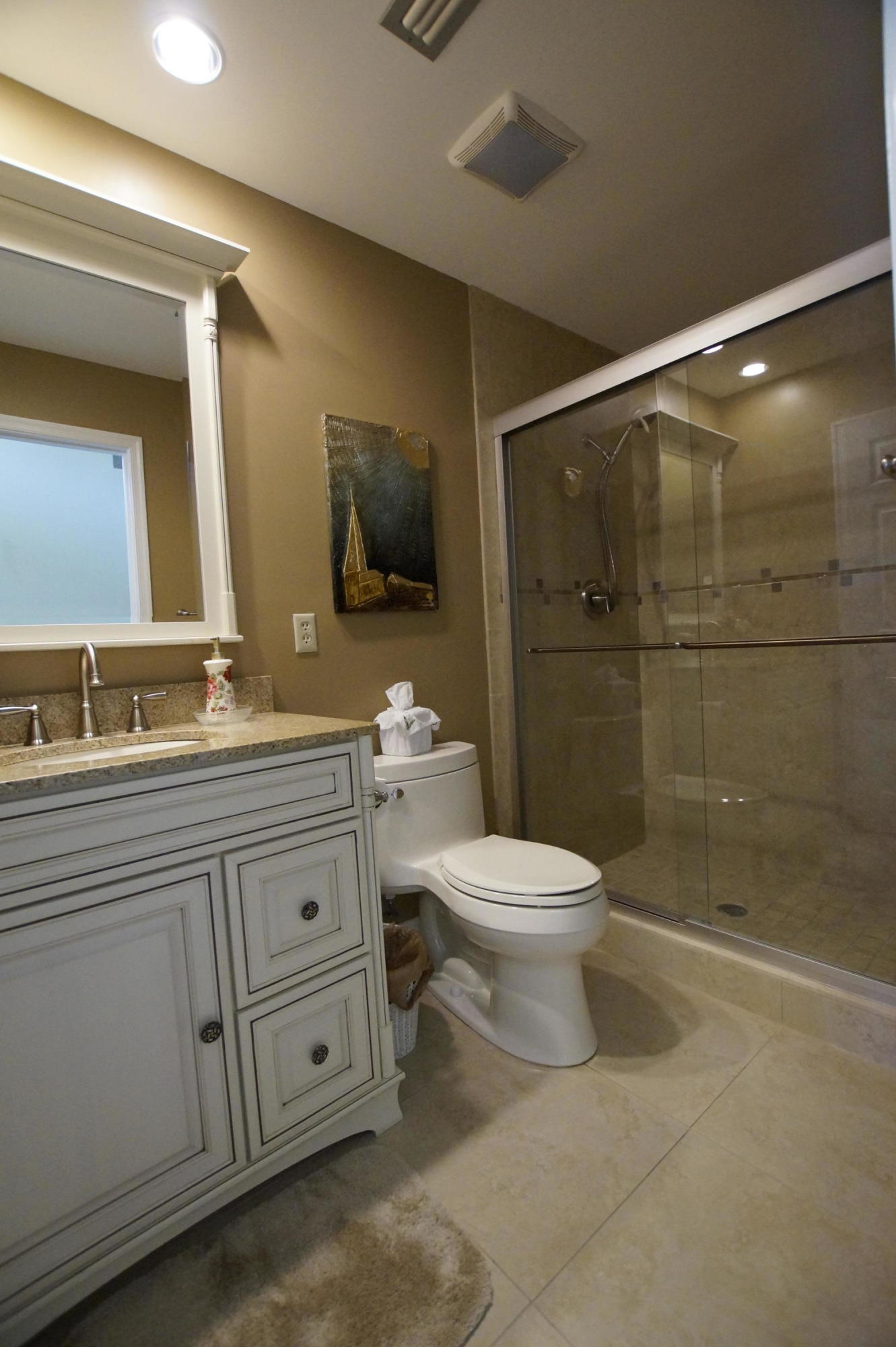1323 Southwest 3rd Street Boca Raton, FL 33486 - Photo 6 of 27 Bathroom 1