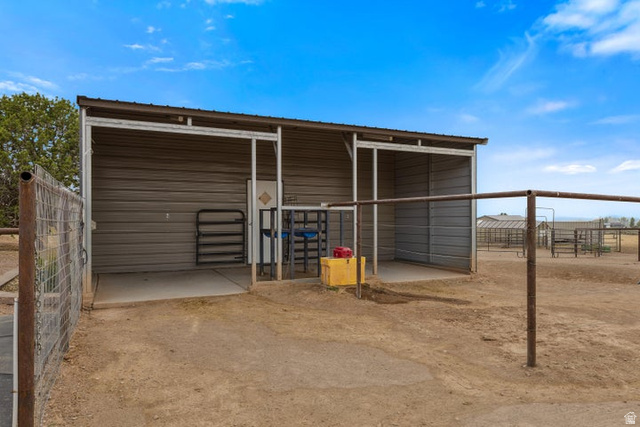 2925 Juniper Road Enterprise, UT 84725 - Photo 45 of 56 View of outbuilding with an exterior structure