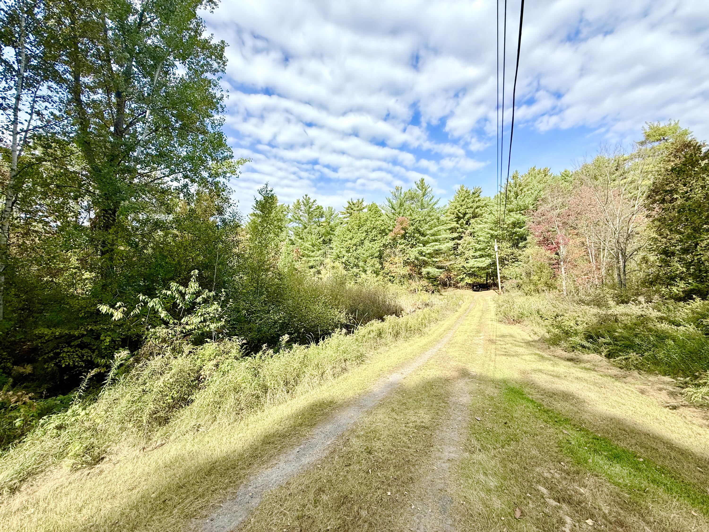 288 Giddings Road Peru, NY 12972 - Photo 20 of 20 Driveway