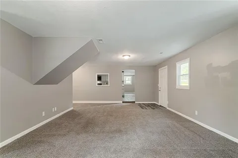 $250,000 | 307 Northwest 63 Terrace, Kansas City, MO 64118