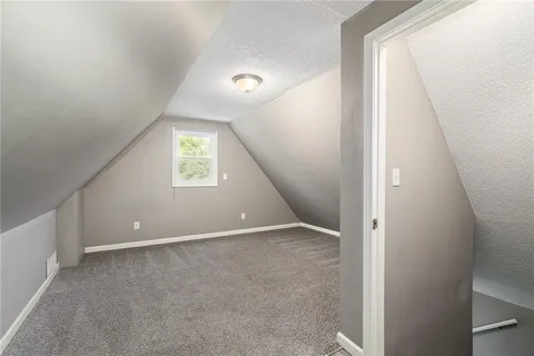 $250,000 | 307 Northwest 63 Terrace, Kansas City, MO 64118