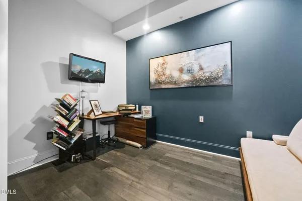 $525,000 | 400 West North Street, Unit 1218, Raleigh, NC 27603