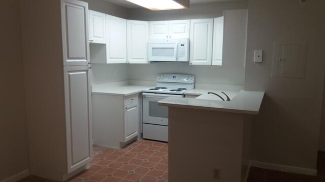 651 Lyons Road, Unit 10105 Coconut Creek, FL 33063 - Photo 4 of 24 Kitchen1